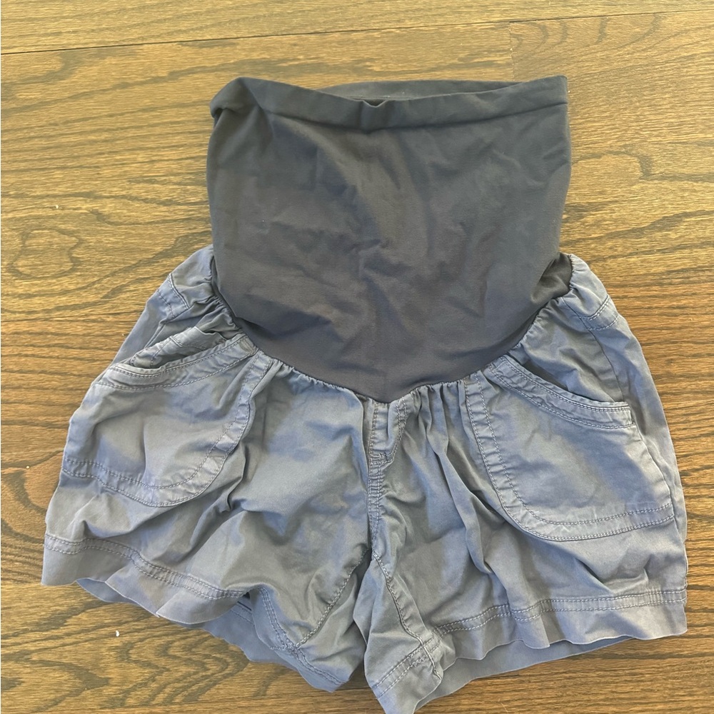Ashy purple maternity shorts